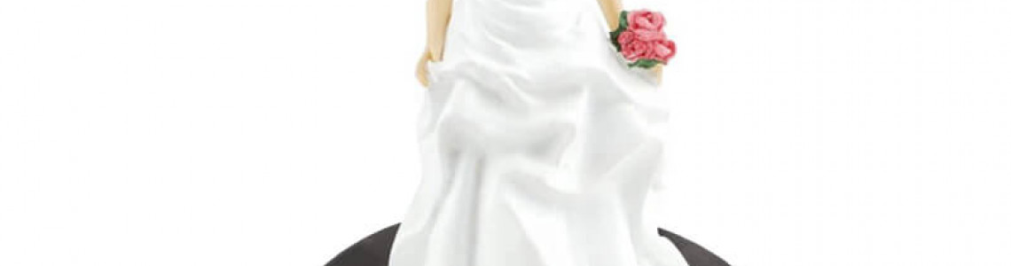 10 UNIQUE WEDDING CAKE TOPPER IDEAS