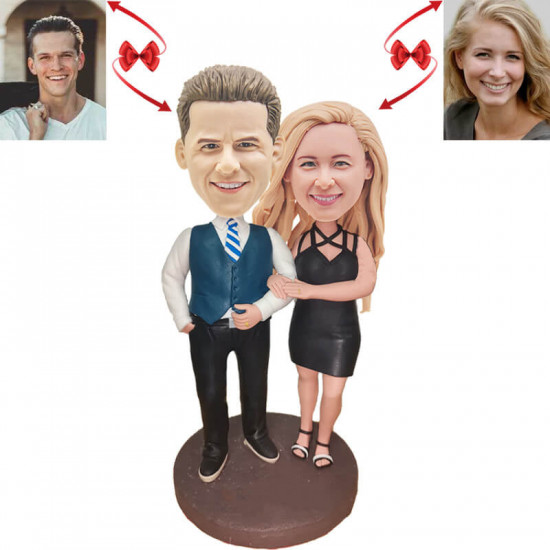 lovers holding hands custom bobblehead